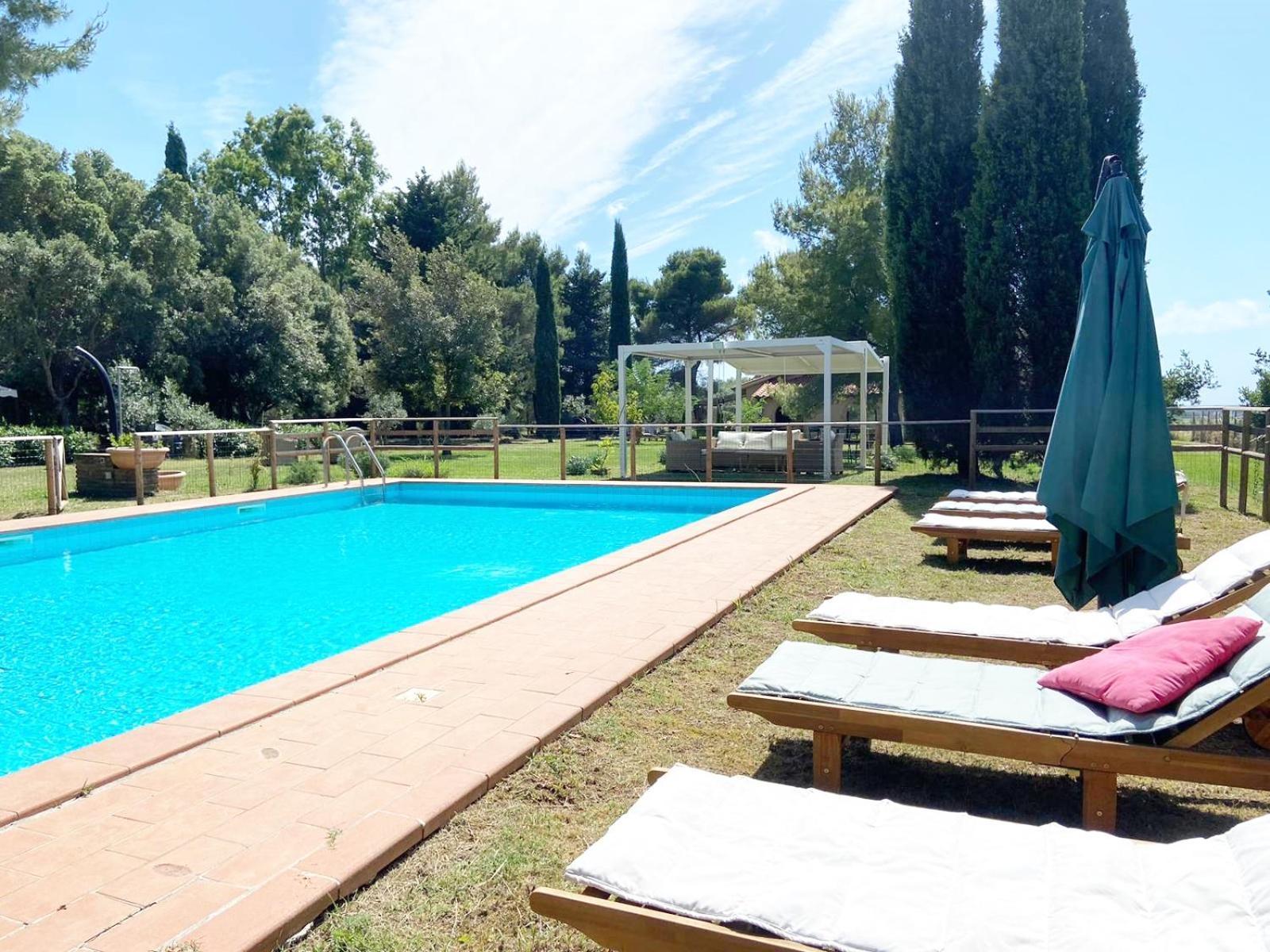 Relais Casale Il Poggetto - Oleandri By Zoom In Earth Apartment Cecina  Exterior photo